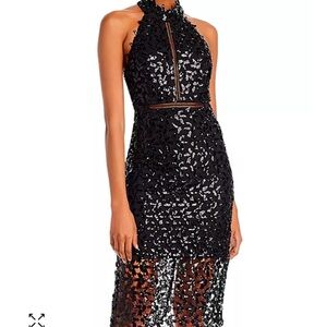 Mid lenght black sequins dress, halter neckline
